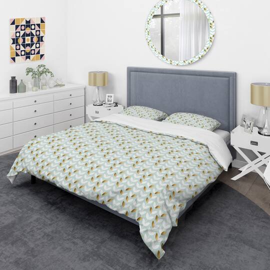 Designart 'Golden Foliage X' Mid-Century Duvet Cover Set